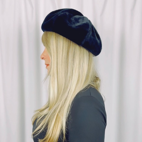 Vintage Faux Fur Winter Beret in Black • Newsboy Cap • Paperboy Hat • Y2K - Picture 6 of 8